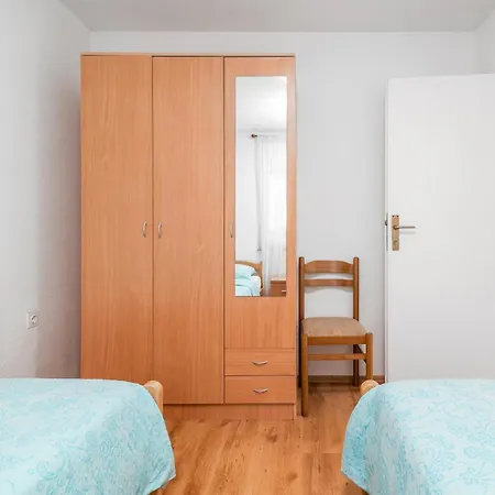 Family-friendly With Swimming Pool Cancini, - 24335 Apartmán *