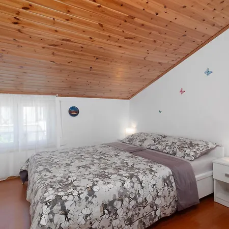 Family-friendly With Swimming Pool Cancini, - 24335 Apartmán