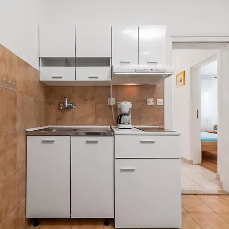 Family-friendly With Swimming Pool Cancini, - 24335 Apartmán *