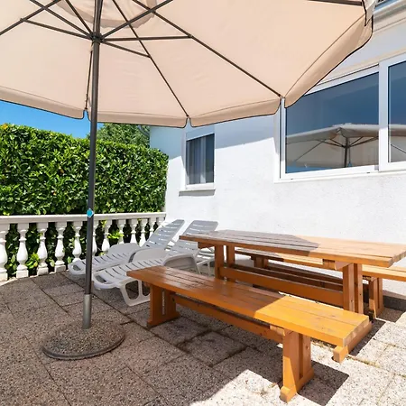 Family-friendly With Swimming Pool Cancini, - 24335 Apartmán