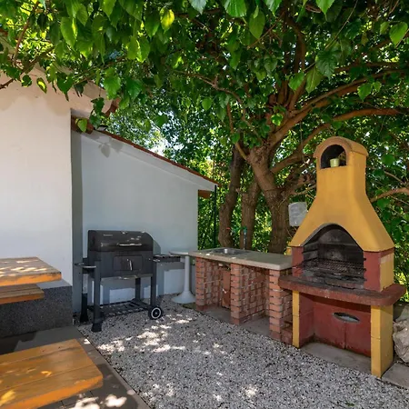 Family-friendly With Swimming Pool Cancini, - 24335 Apartmán