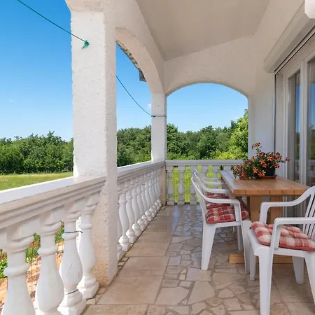 Apartmán Family-friendly With Swimming Pool Cancini, - 24335